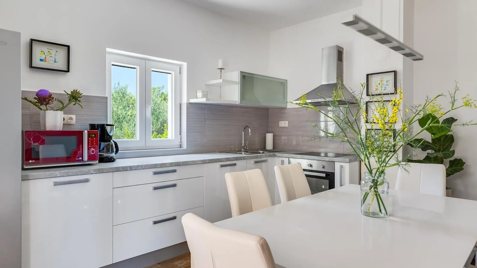 Holiday House With Heated Pool In A Rural Setting Villa Poljica  Poljica (Zadar)